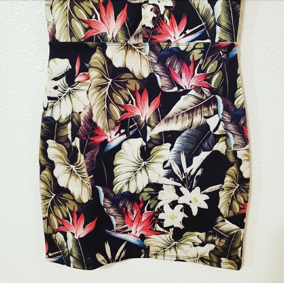 Topshop Island Life Tropical Print Bodycon Dress - Picture 4 of 6